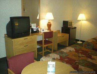 Night Hotel
